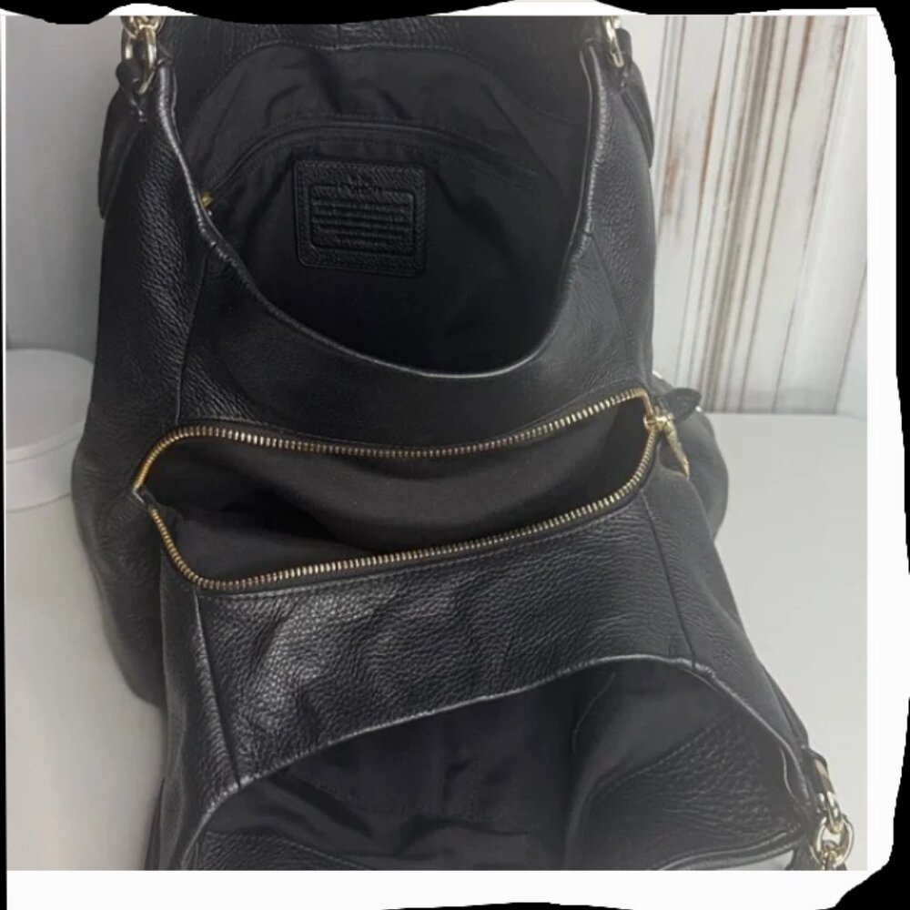 Coach Madison Phoebe Shoulder Bag Black Pebble Leather black Lined 3 Sections - Picture 5 of 8